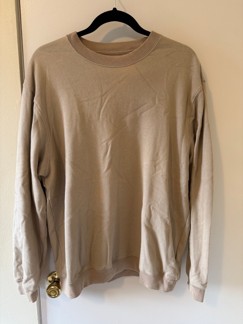 GAP Men's Crewneck Sweater in Light Beige